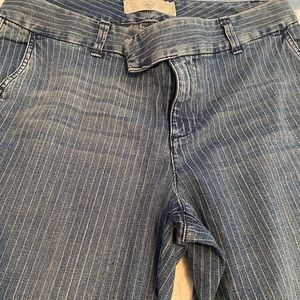 Izod pinstripe wide leg jeans